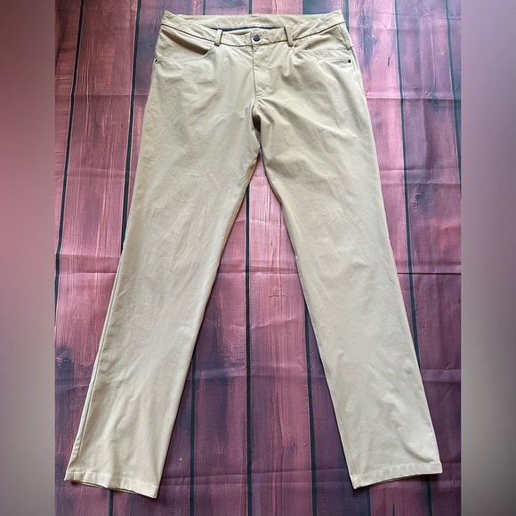 lululemon athletica Other - Lululemon Commission Warpstreme Golf Pants Men’s Sz 38x36Beige business preppy
